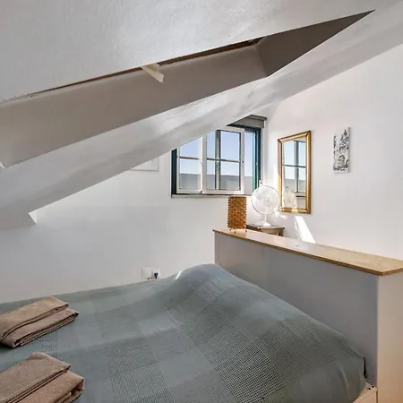 Alfama Flat 5 By Insighthome